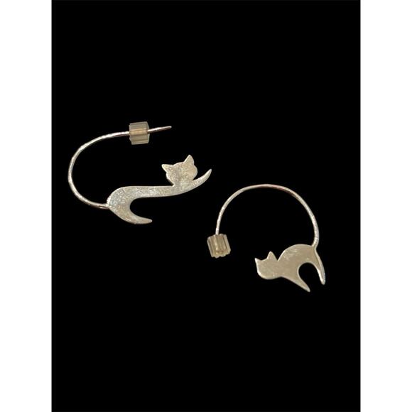 Asymmetrical sterling silver Cat Feline Drop Earrings 925 - Picture 1 of 4